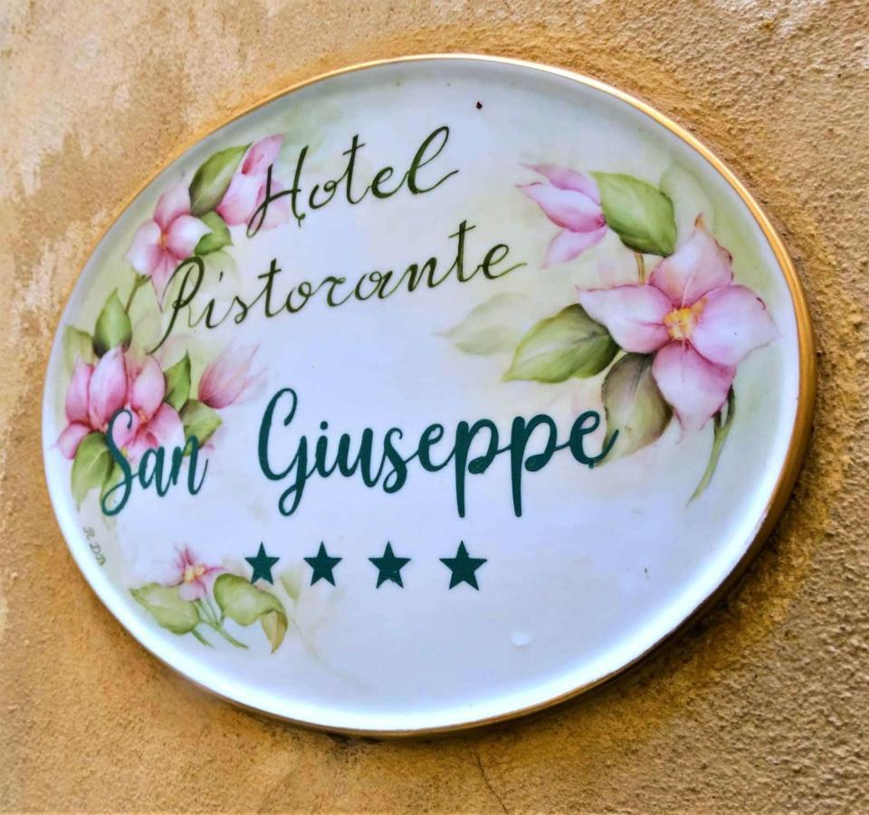 Hotel San Giuseppe Gerace Bagian luar foto