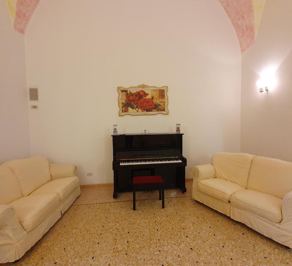 Hotel San Giuseppe Gerace Bagian luar foto