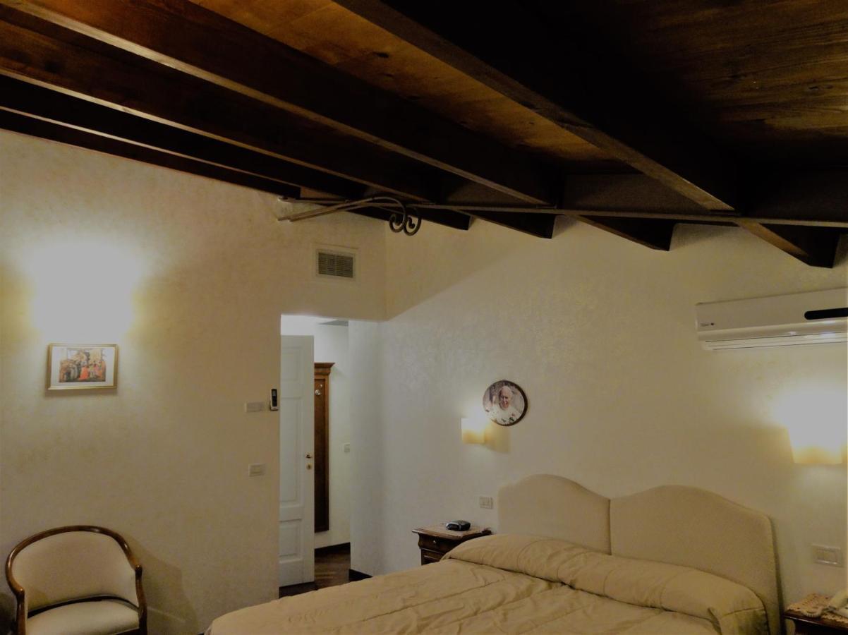 Hotel San Giuseppe Gerace Bagian luar foto