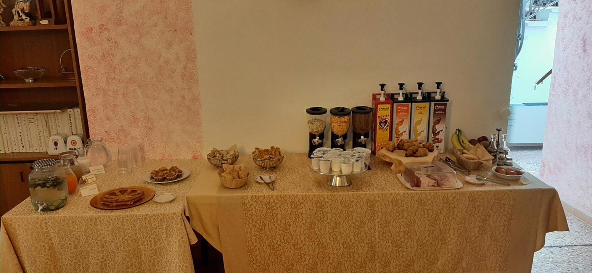 Hotel San Giuseppe Gerace Bagian luar foto